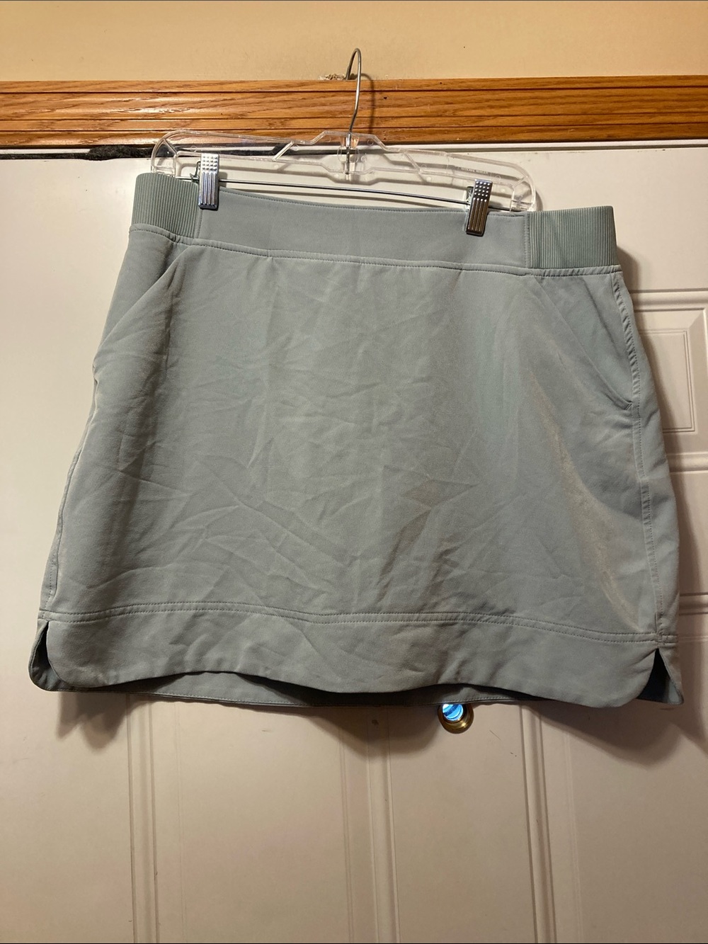 Light Sage Athletic Skort with Side Pockets L